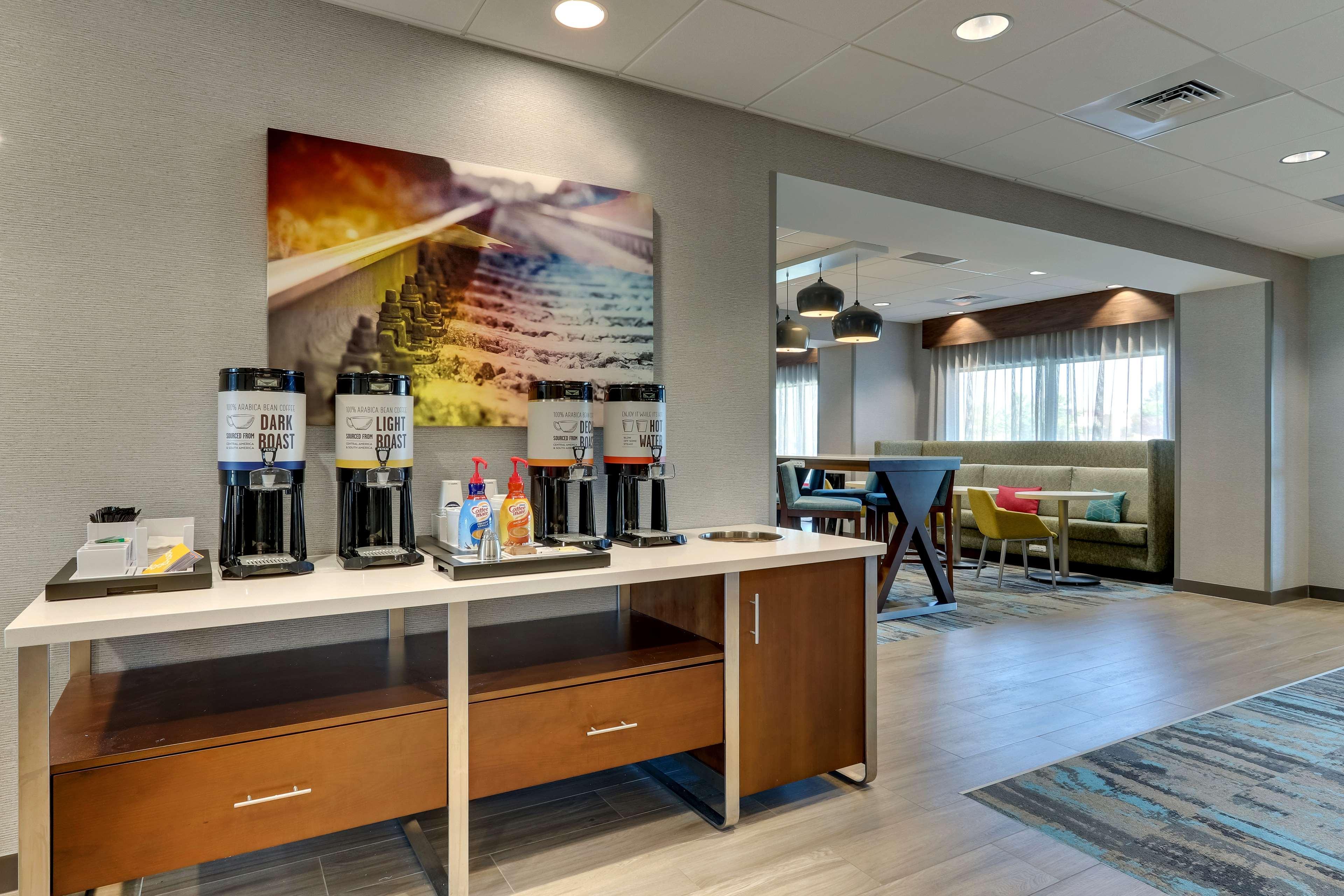 Hampton Inn Lebanon, In Exterior photo